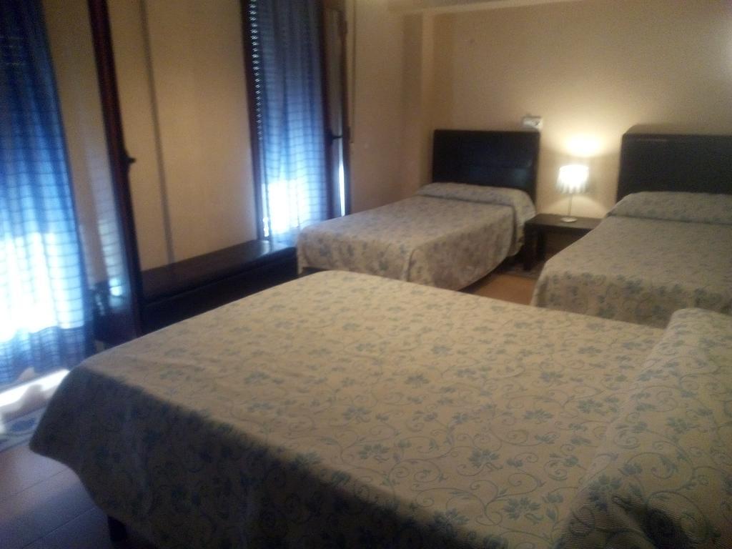 Hostal Sevilla Granada Dış mekan fotoğraf