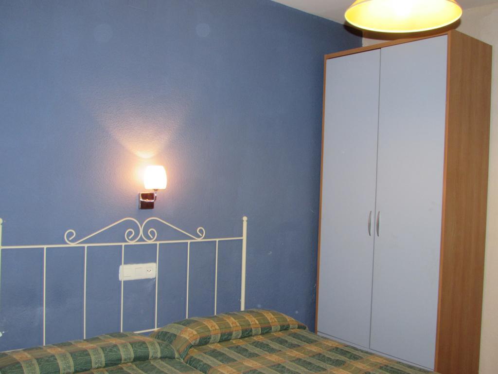 Hostal Sevilla Granada Dış mekan fotoğraf