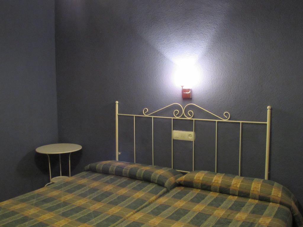 Hostal Sevilla Granada Dış mekan fotoğraf