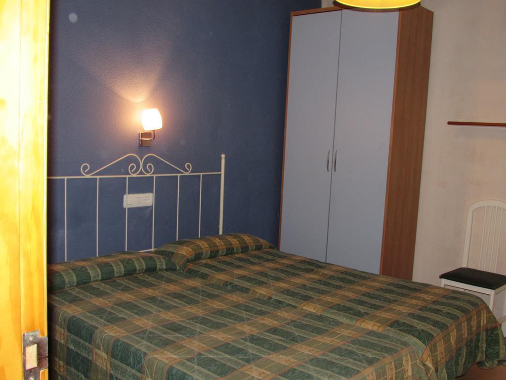 Hostal Sevilla Granada Dış mekan fotoğraf